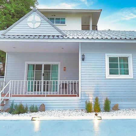 Baan Casita With Private Seaside Cottage Хуа Хин Экстерьер фото