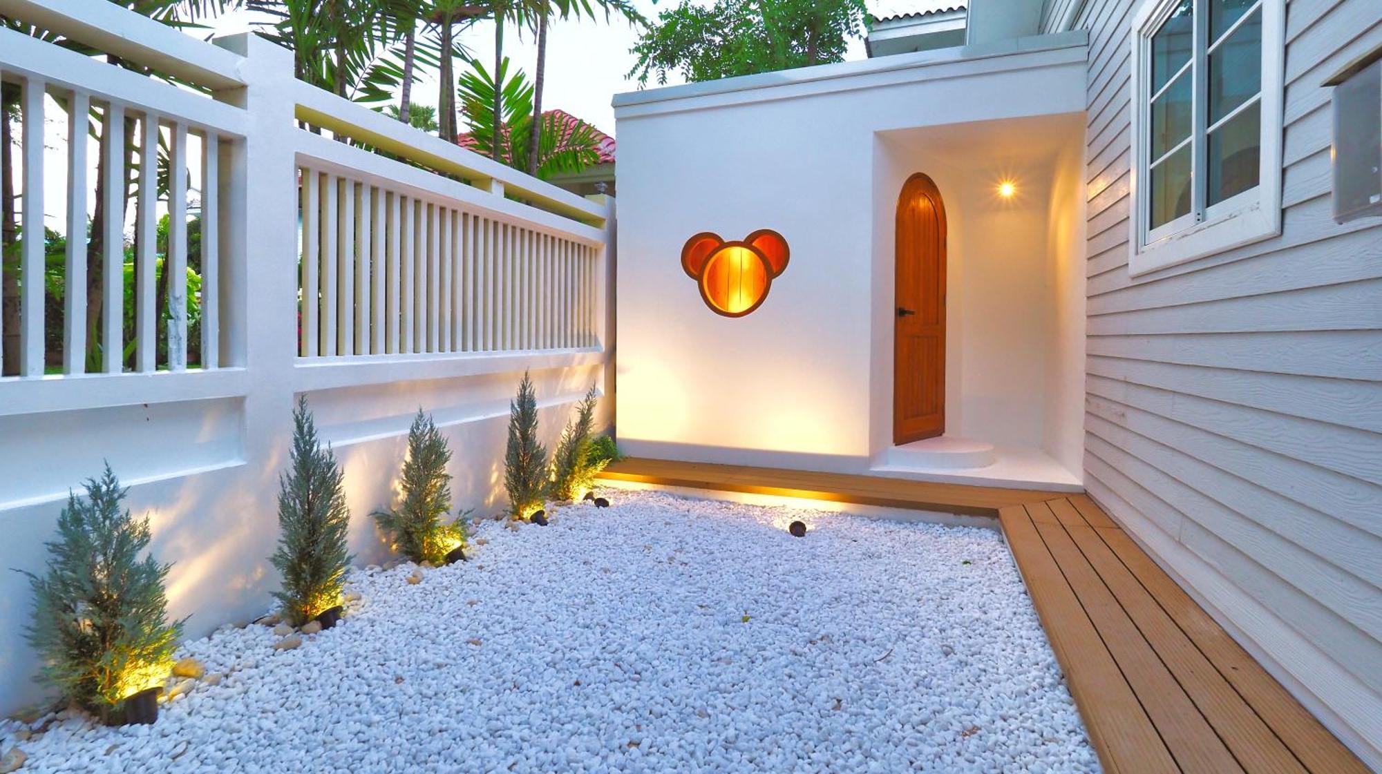 Baan Casita With Private Seaside Cottage Хуа Хин Экстерьер фото
